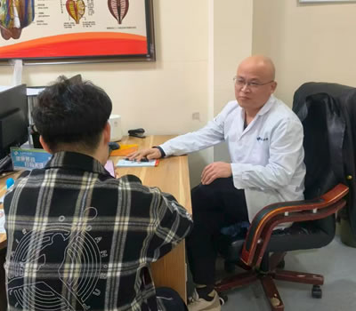 上海|男科医师高朋磊：守护男性健康，专业男科诊疗